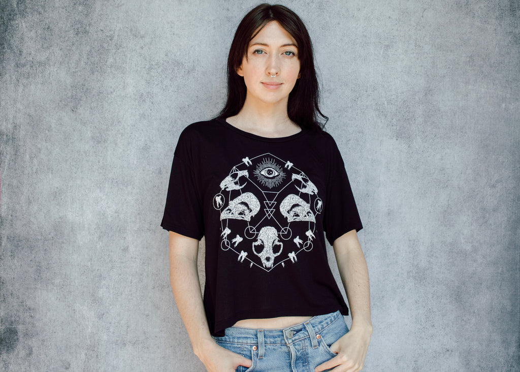 Skull Grid Open Neck Crop Tee