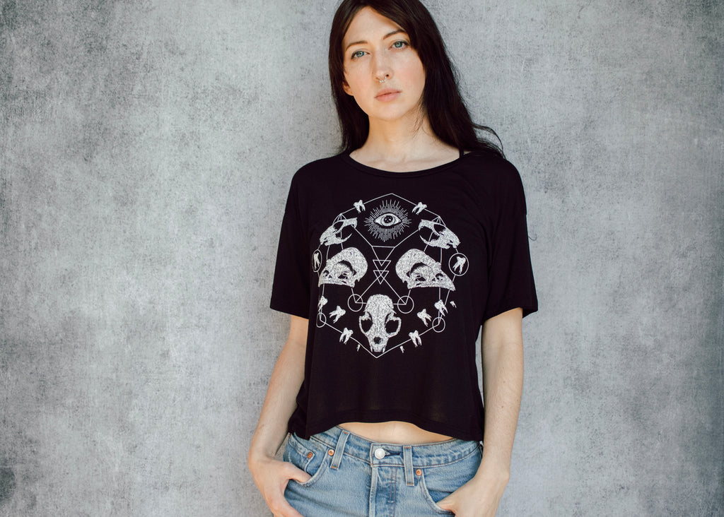 Skull Grid Open Neck Crop Tee