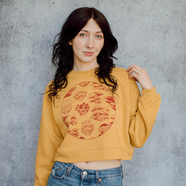 Mushroom Pattern Crop Crew