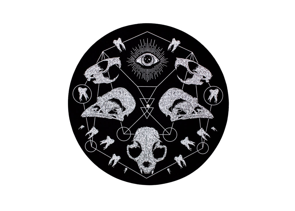 Skull Grid Slipmat